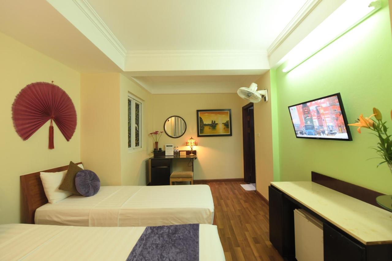 Holiday Lakeview Hotel Hanoi Exterior foto